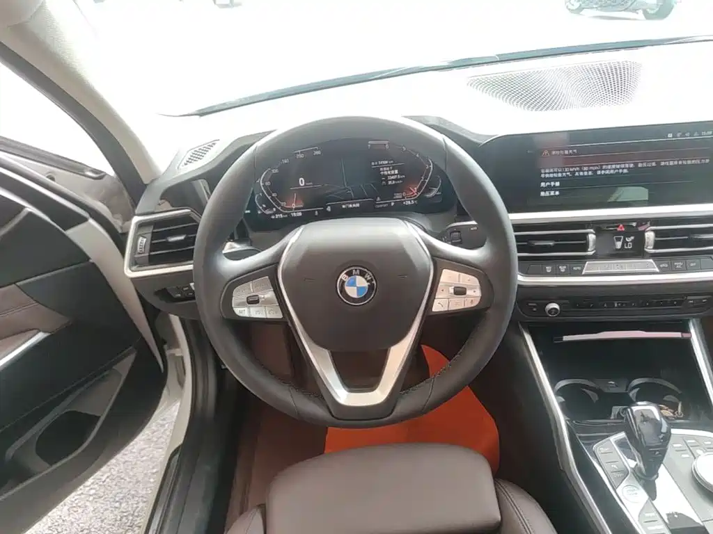 BMW 3 Series — миниатюра 11