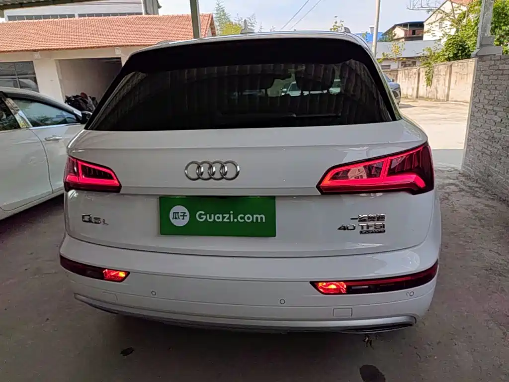 Audi Q5L — миниатюра 6