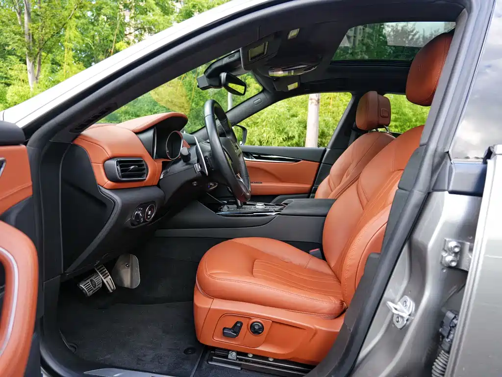 Maserati Levante — миниатюра 10