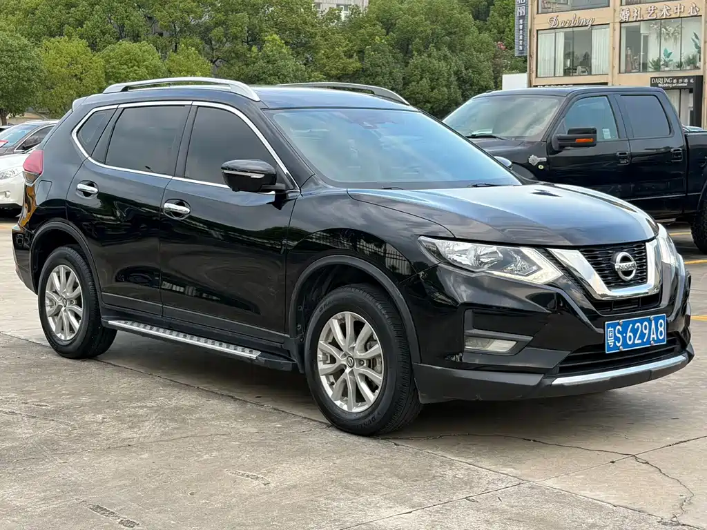 Nissan X-Trail — миниатюра 3