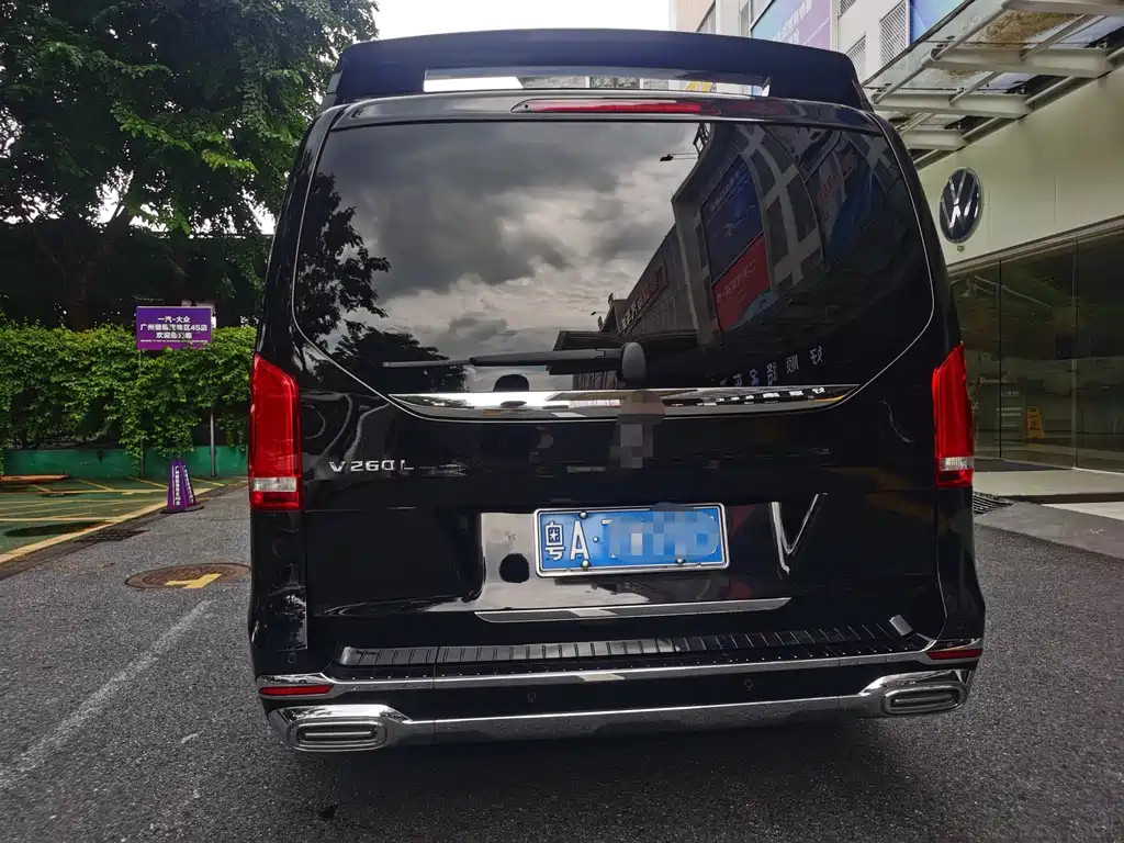 Mercedes-Benz V-Class — миниатюра 6