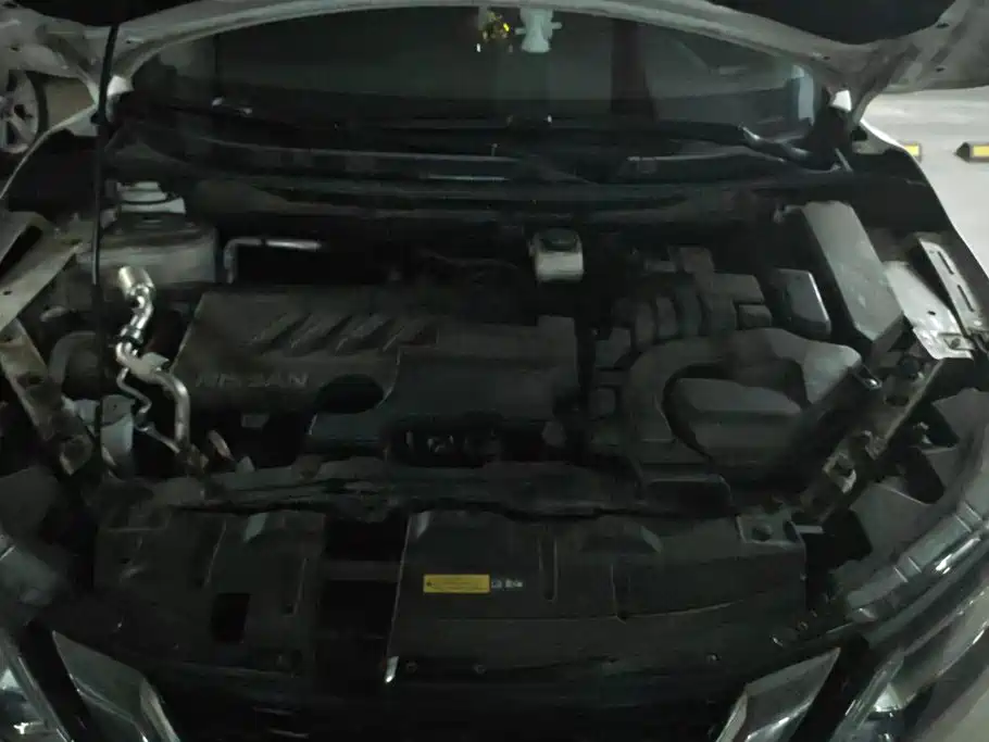Nissan Qashqai — миниатюра 10