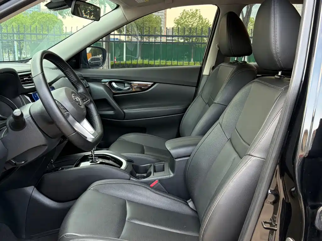 Nissan X-Trail — миниатюра 6