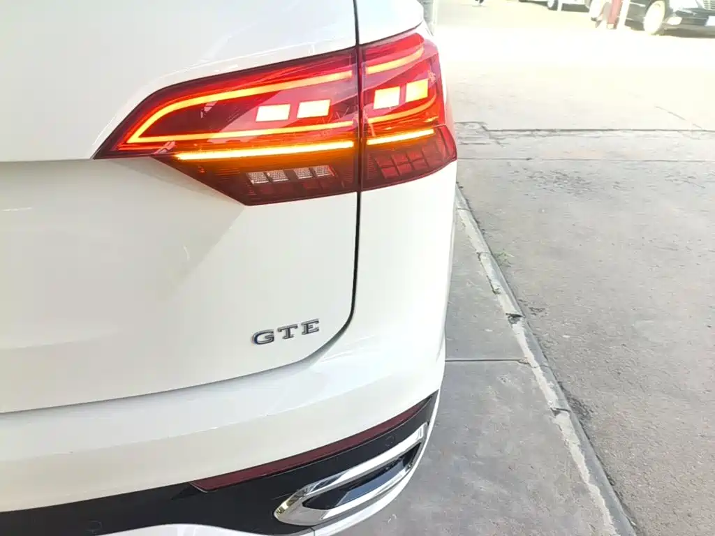 Volkswagen Tayron GTE — миниатюра 8