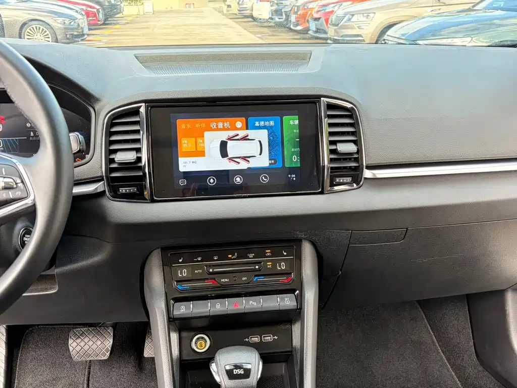 Skoda Karoq — миниатюра 11