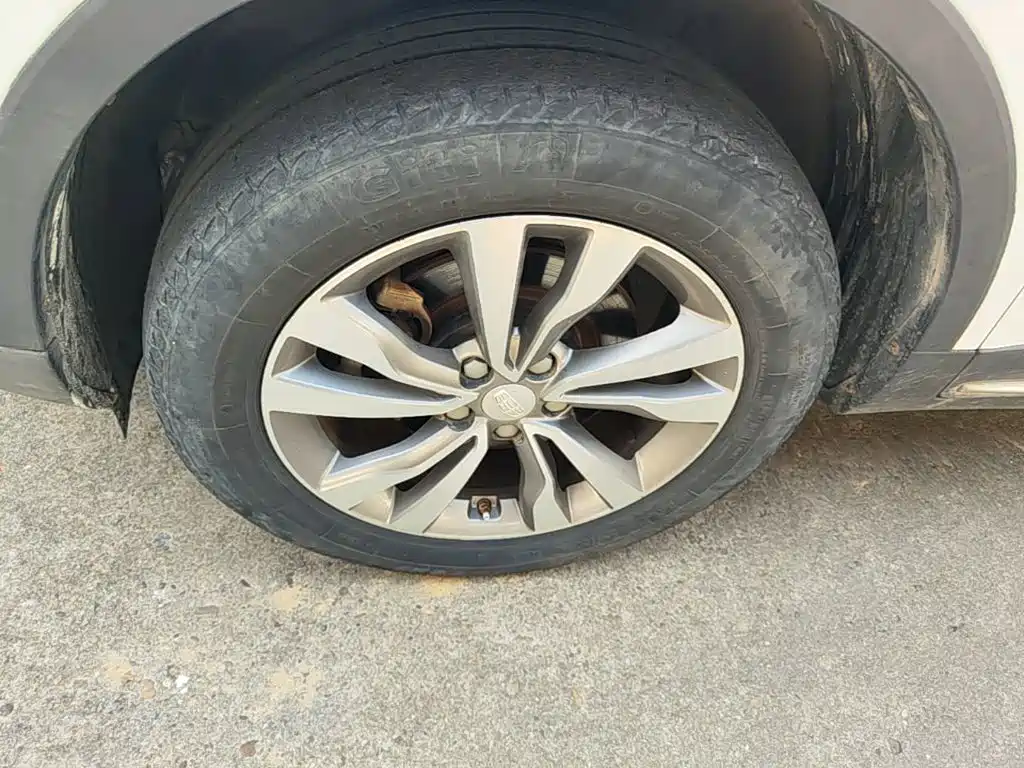 Geely Boyue — миниатюра 23
