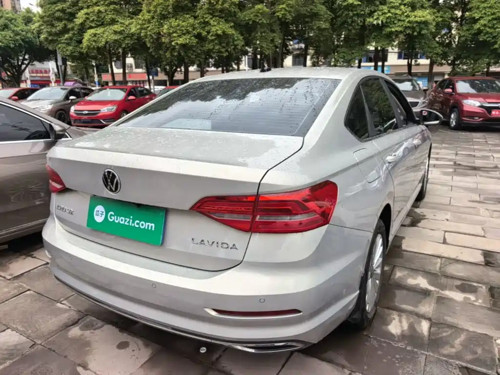 Volkswagen Lavida — миниатюра 7