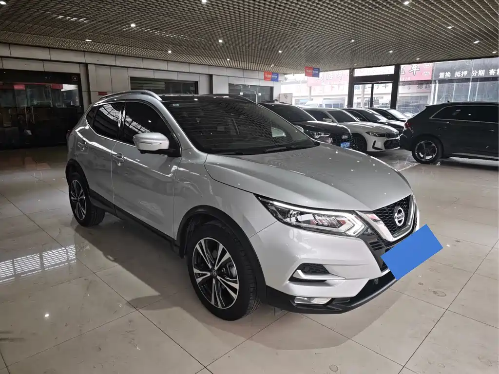 Nissan Qashqai — миниатюра 3