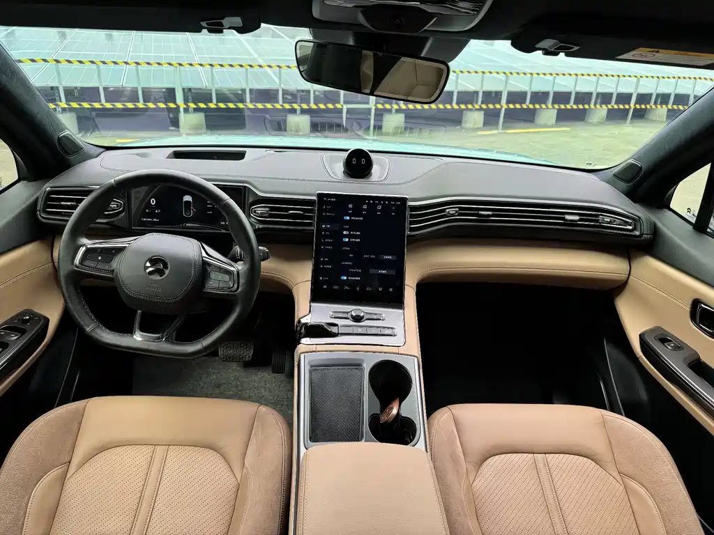 NIO ES6 — миниатюра 5
