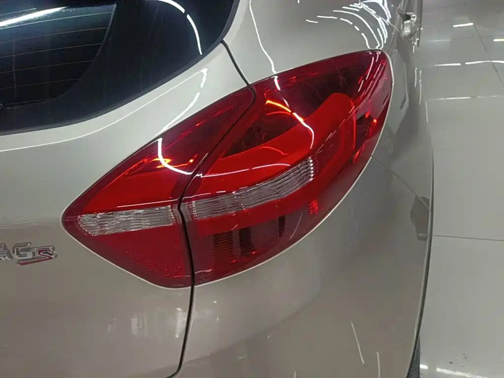Geely Emgrand GS — миниатюра 8