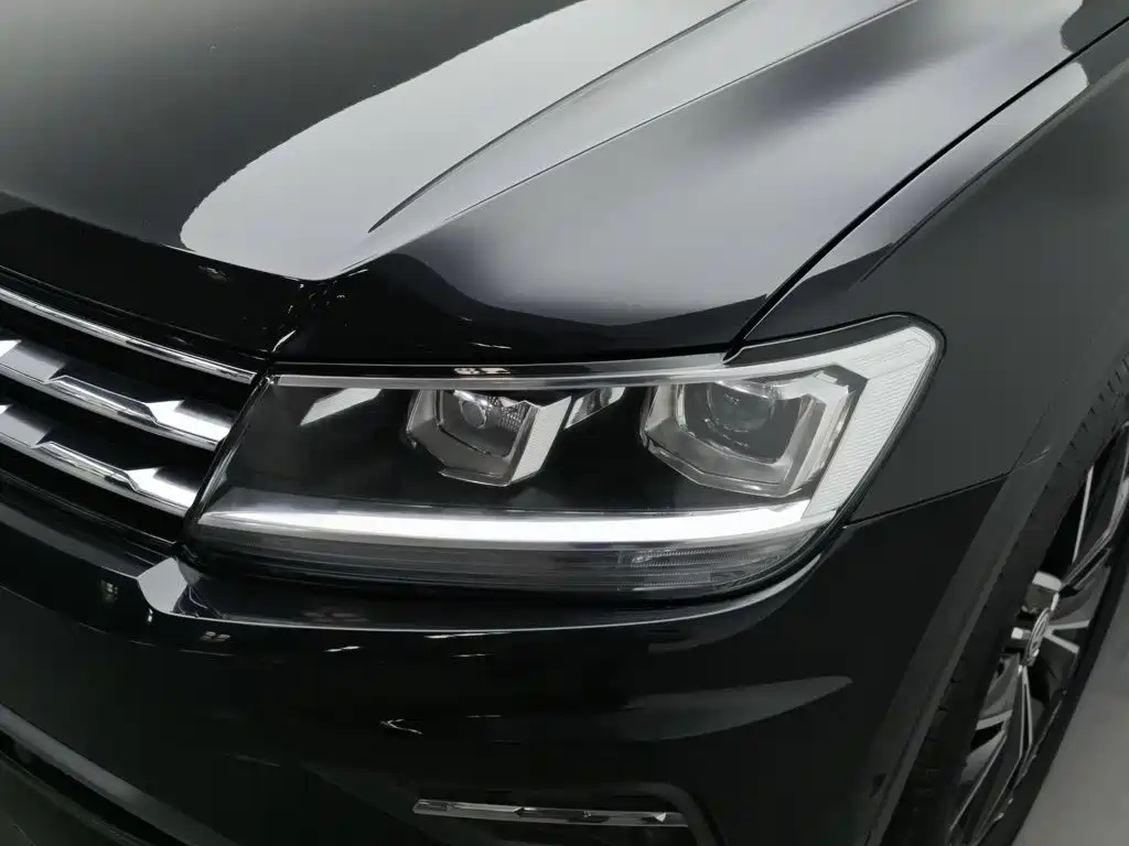 Volkswagen Tiguan L — миниатюра 7
