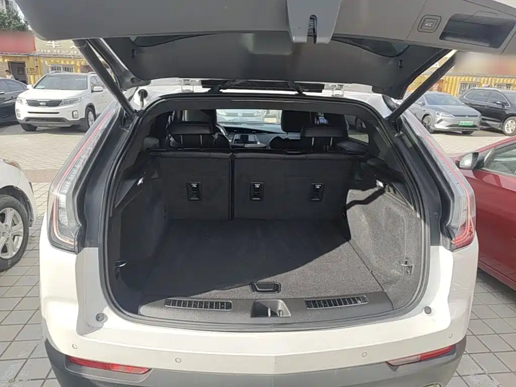 Cadillac XT4 — миниатюра 19