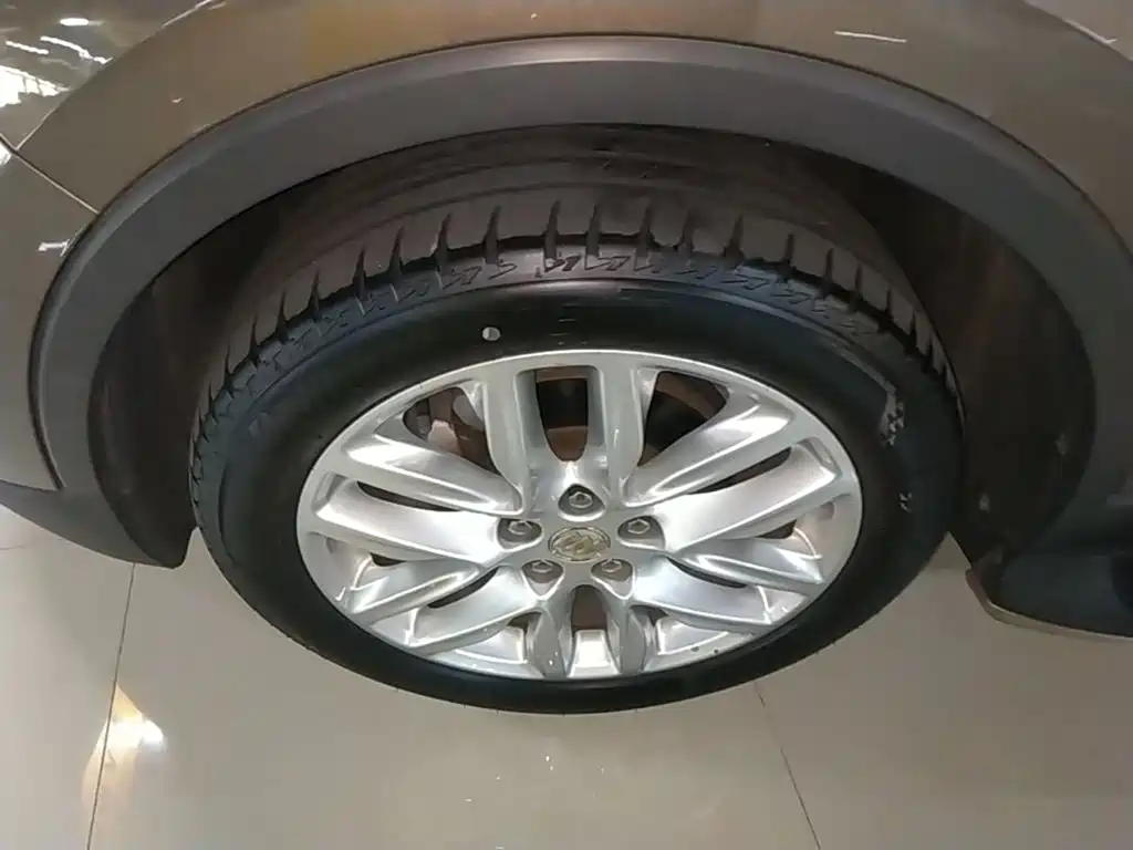 Buick Envision Plus — миниатюра 23