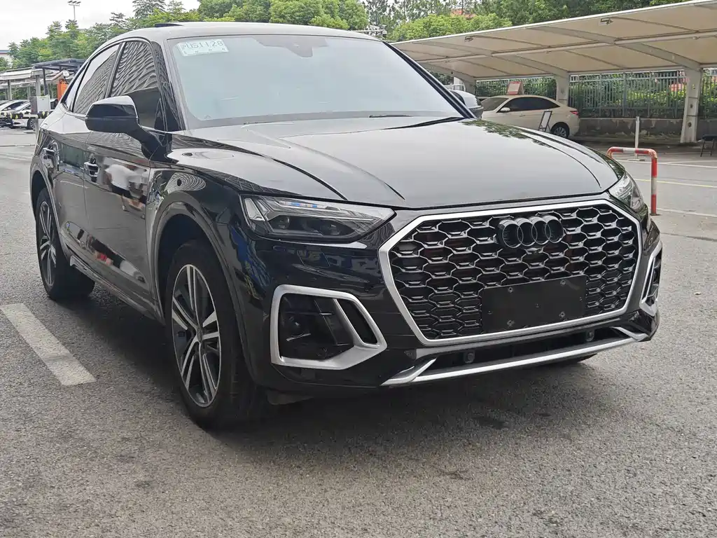 Audi Q5L Sportback — миниатюра 3