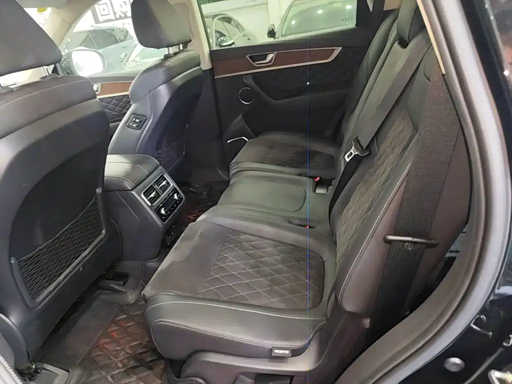 Hongqi Hongqi HS7 — миниатюра 17
