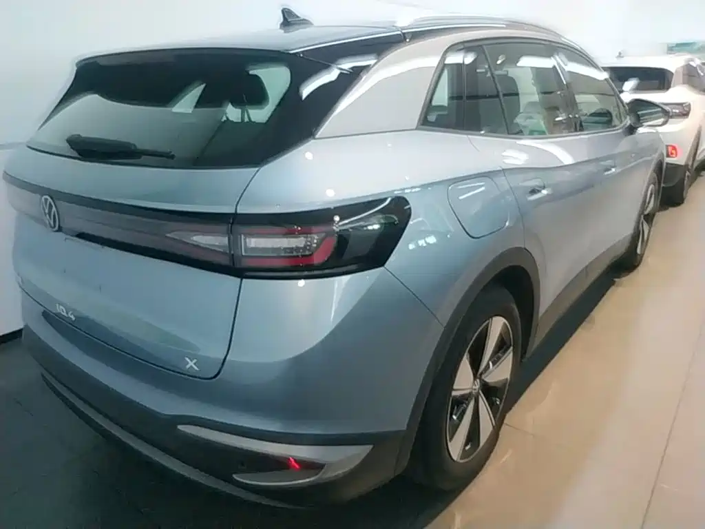 Volkswagen ID.4 X 2025 Smart