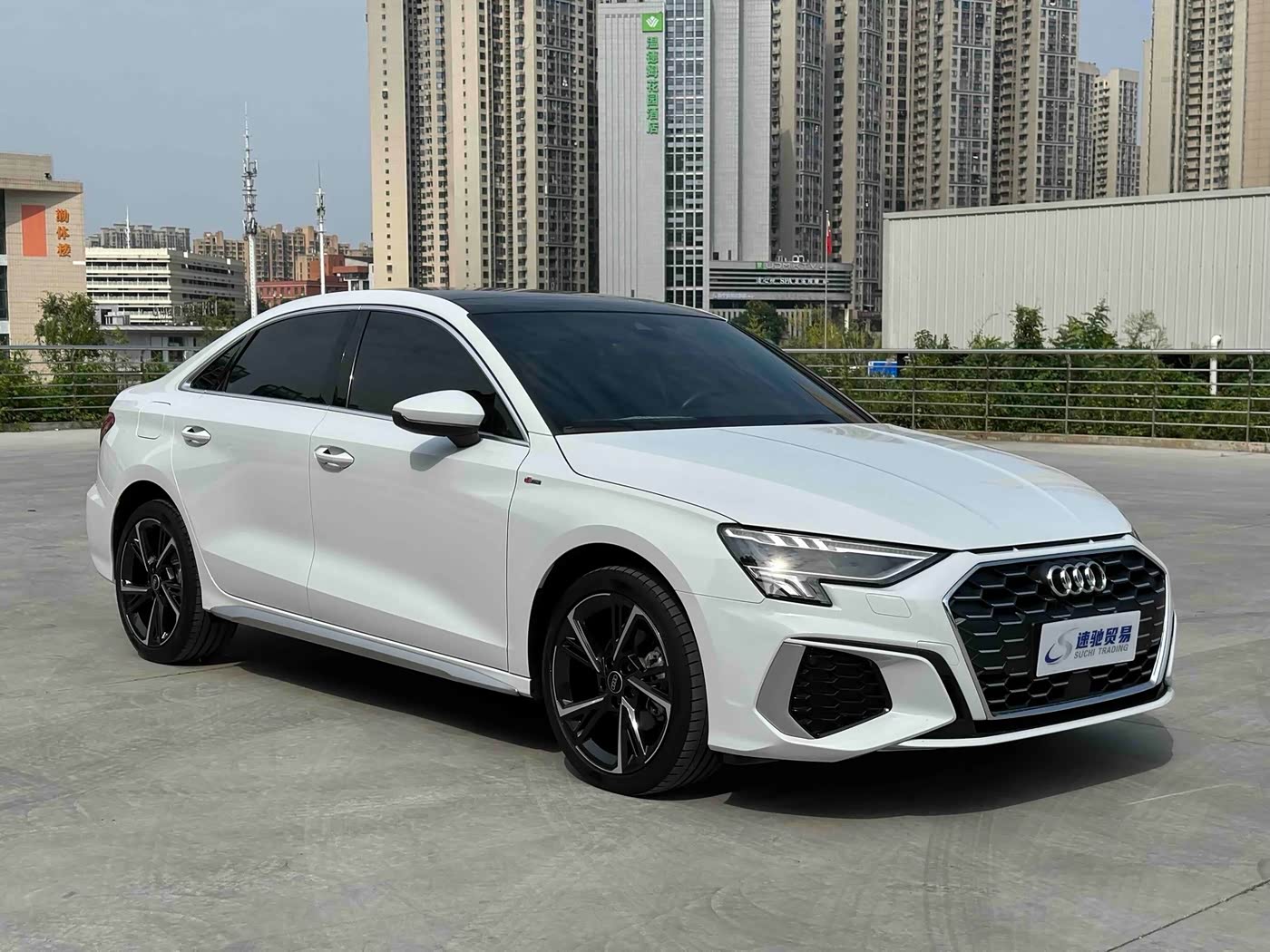 Audi A3 1.4 л 2023 г. Белый, пробег 19000 км