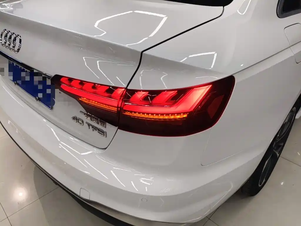 Audi A4L 2020 40 TFSI Fashion