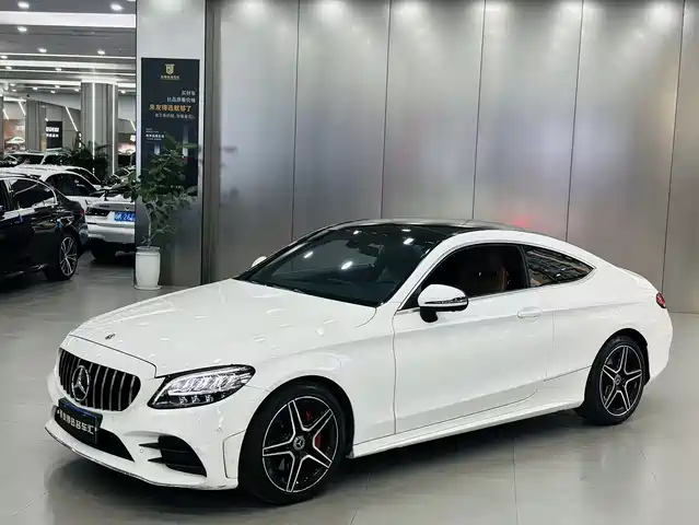 MERCEDES BENZ C CLASS