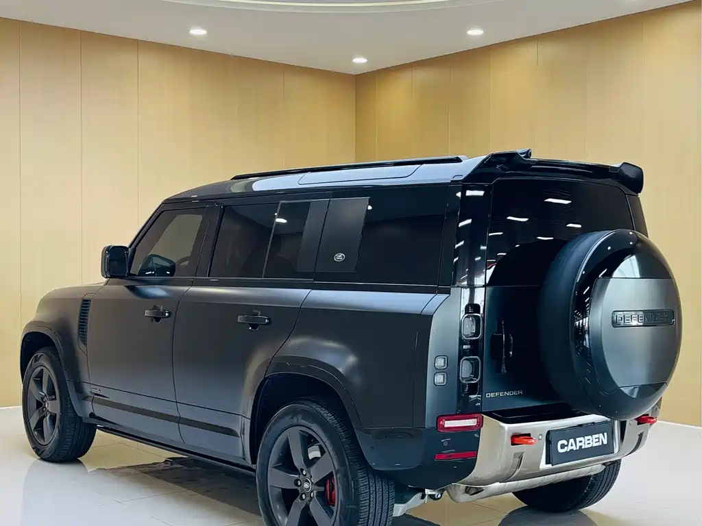 Land Rover Defender — миниатюра 7