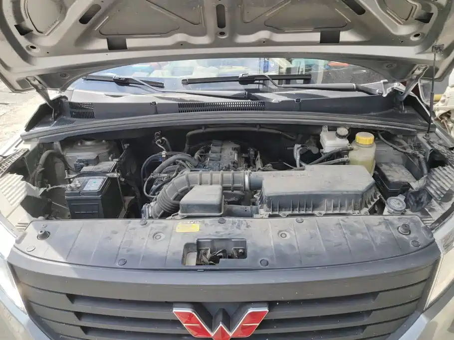 Wuling Hongguang PLUS — миниатюра 10
