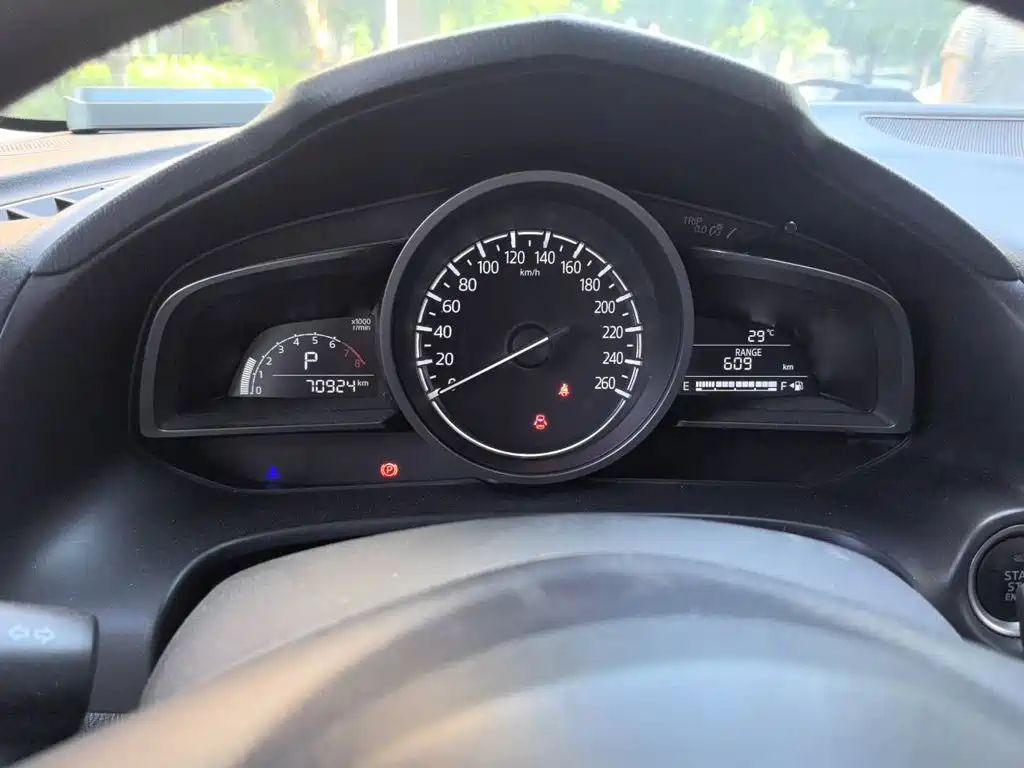 Mazda 3 Axela — миниатюра 7