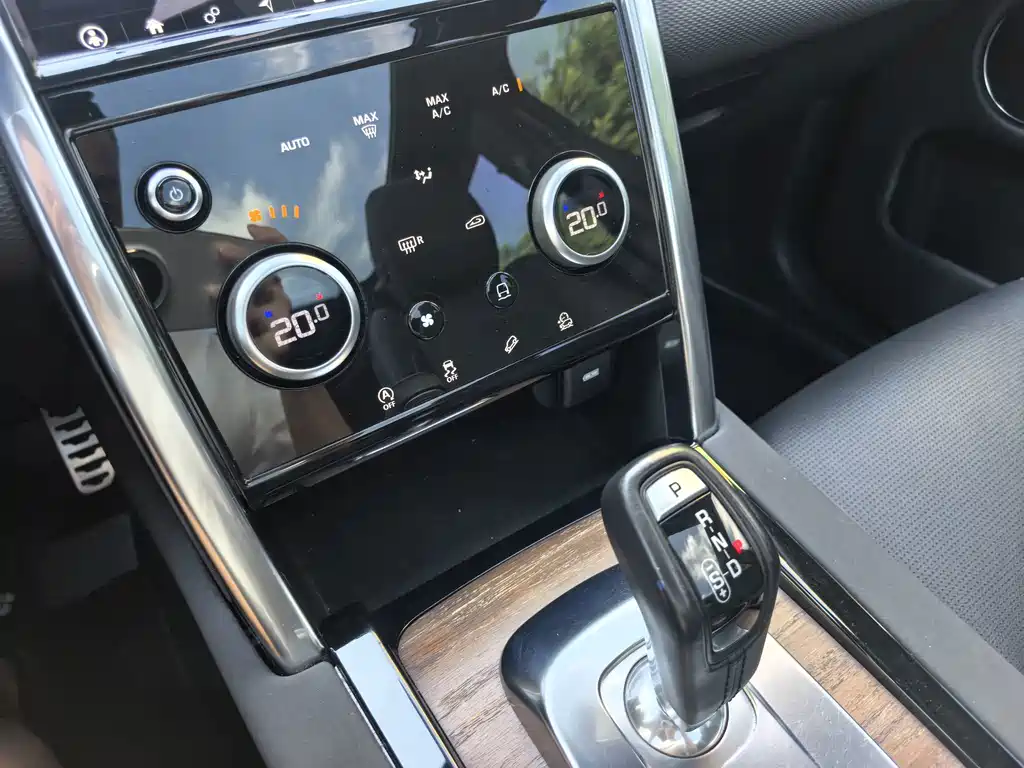 Land Rover Discovery Sport — миниатюра 14