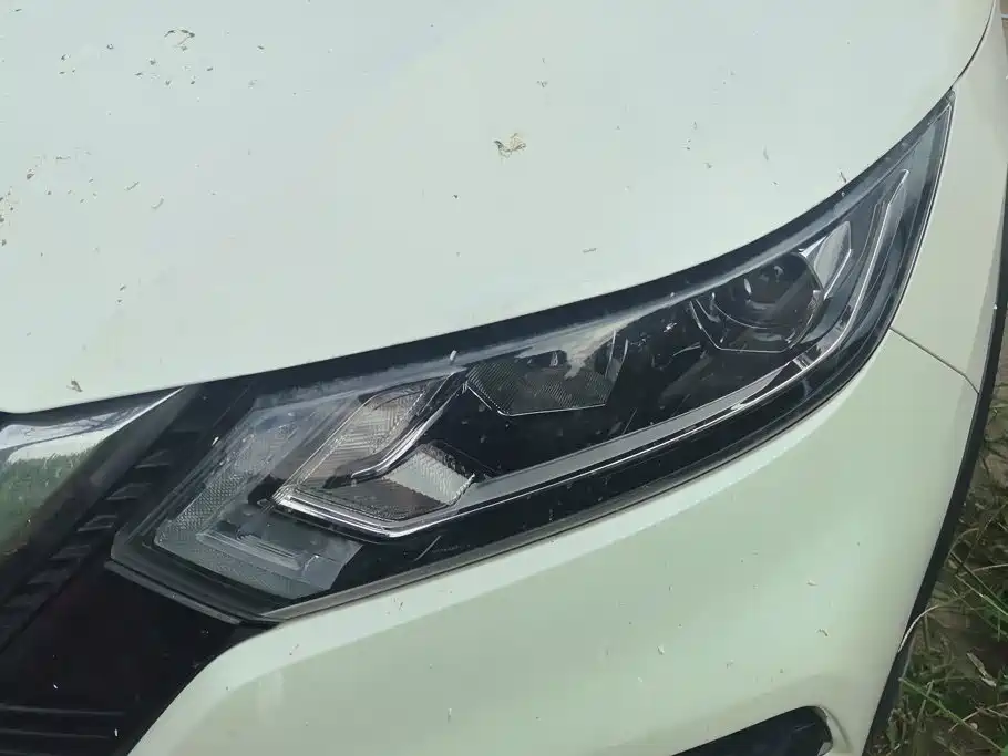 Nissan Qashqai — миниатюра 5