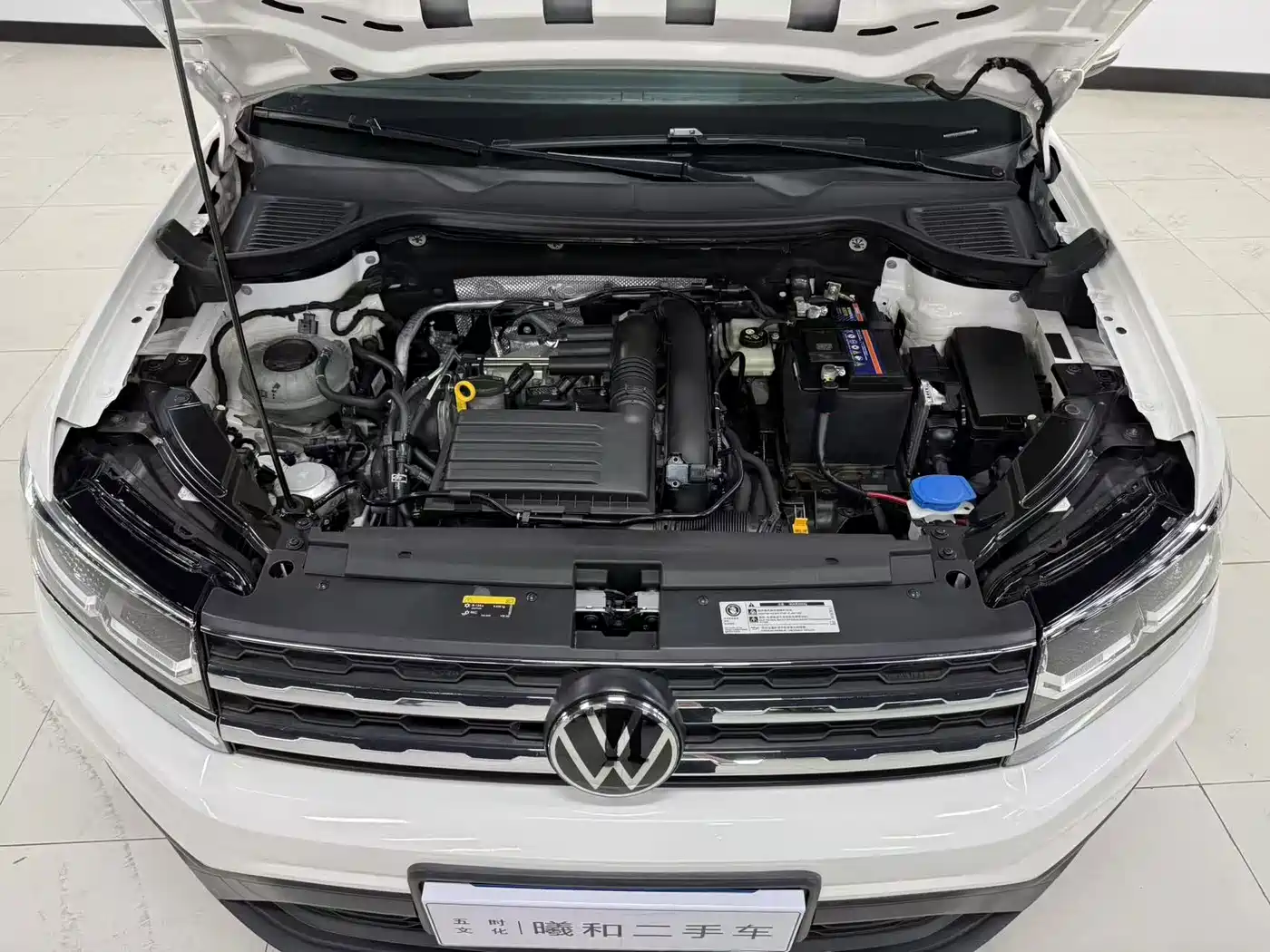 Volkswagen Tharu 2022 Белый из Китая