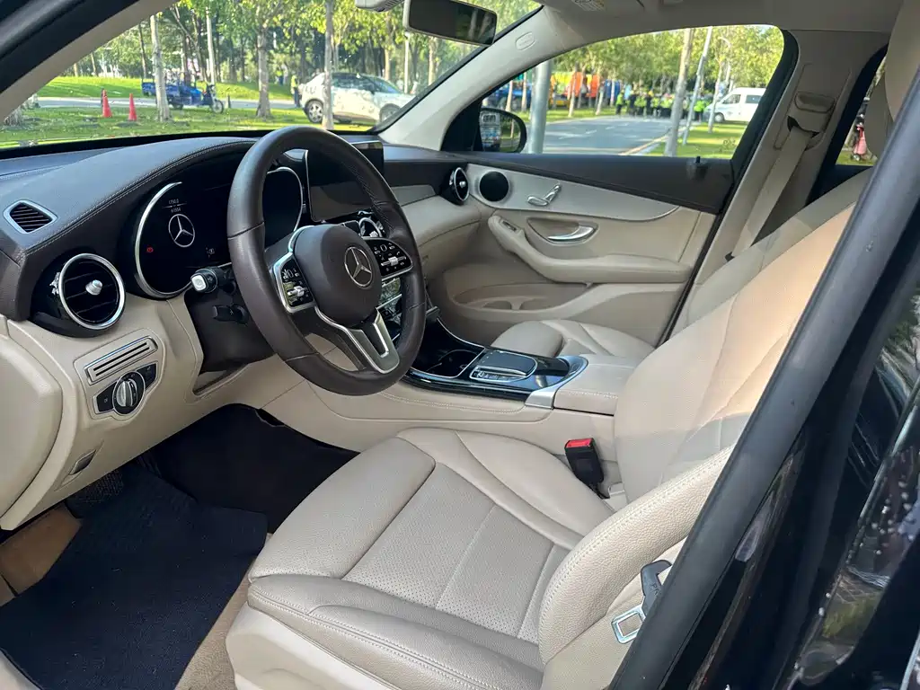 Mercedes-Benz GLC Coupe — миниатюра 10