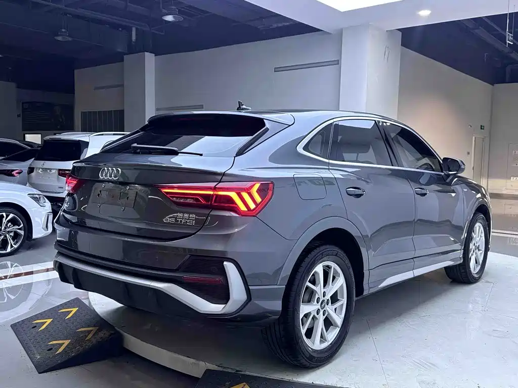 Audi Q3 Sportback — миниатюра 6