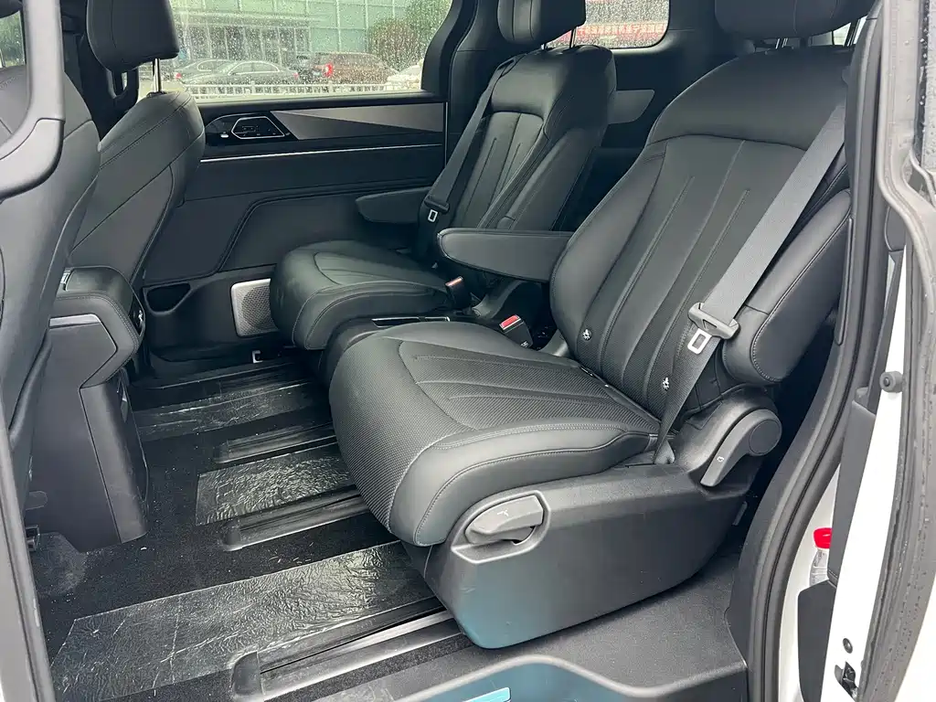 BYD M9 — миниатюра 7