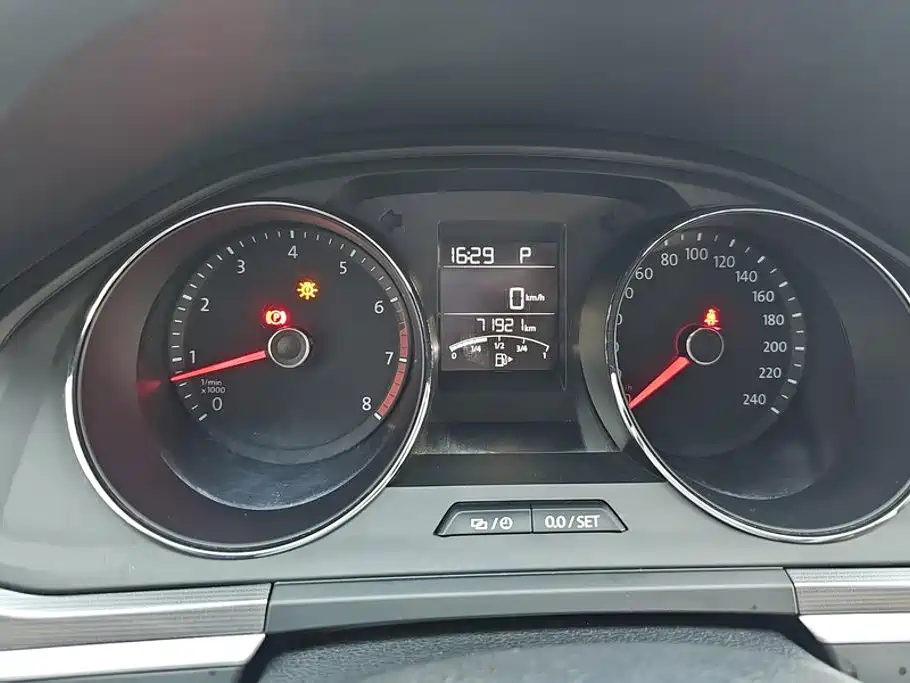 Volkswagen Bora — миниатюра 14