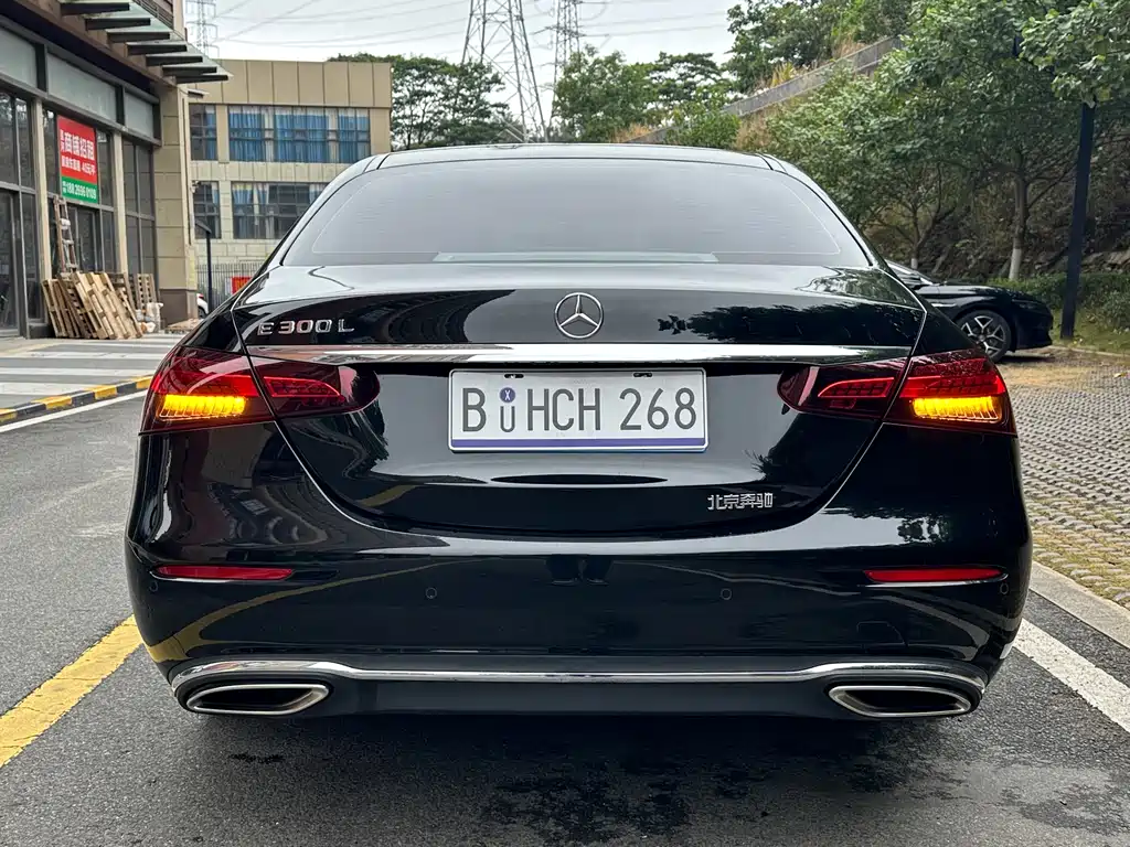 Mercedes-Benz E-Class E 2023 E 300 L Fashion