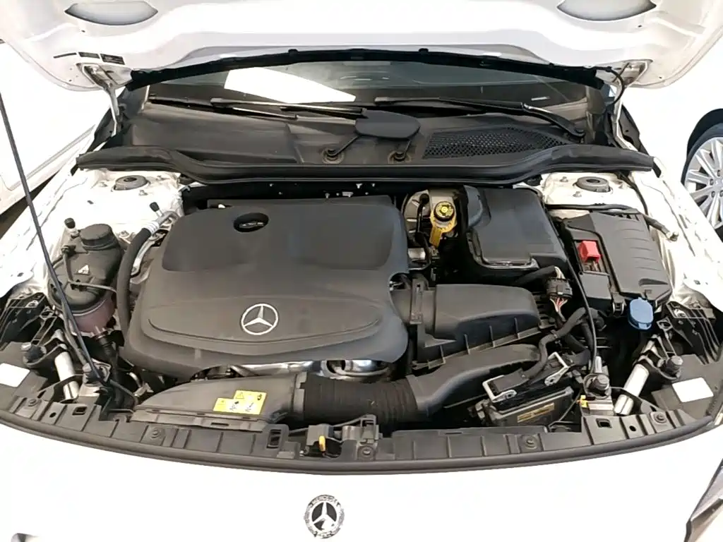 Mercedes-Benz GLA — миниатюра 20