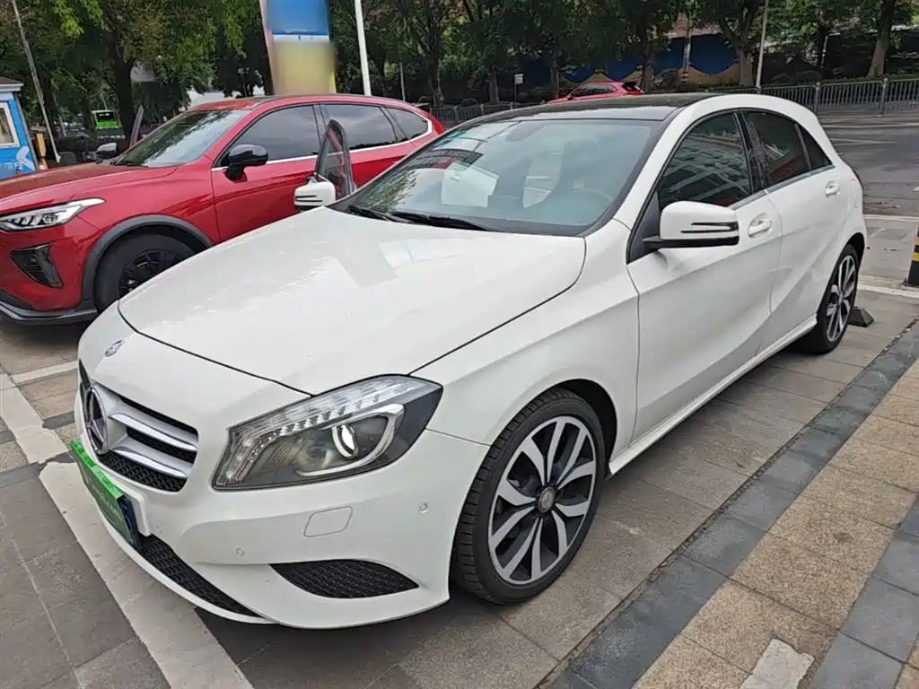 Mercedes-Benz A-Class (Import) 2015