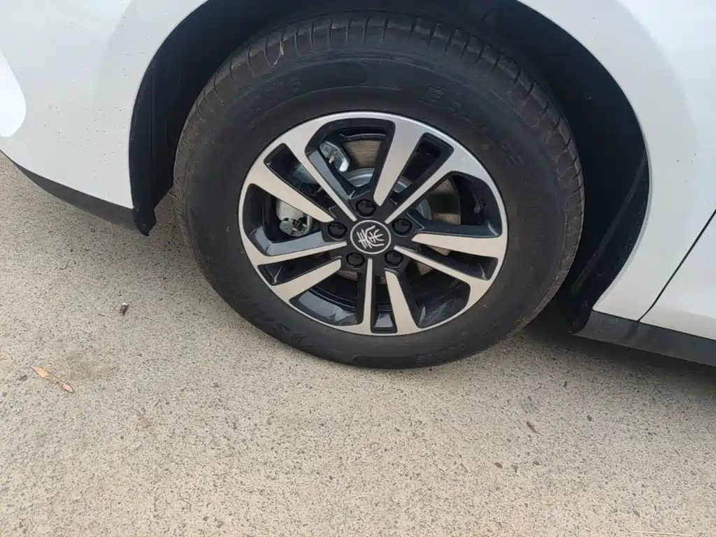 BYD Qin PLUS — миниатюра 23