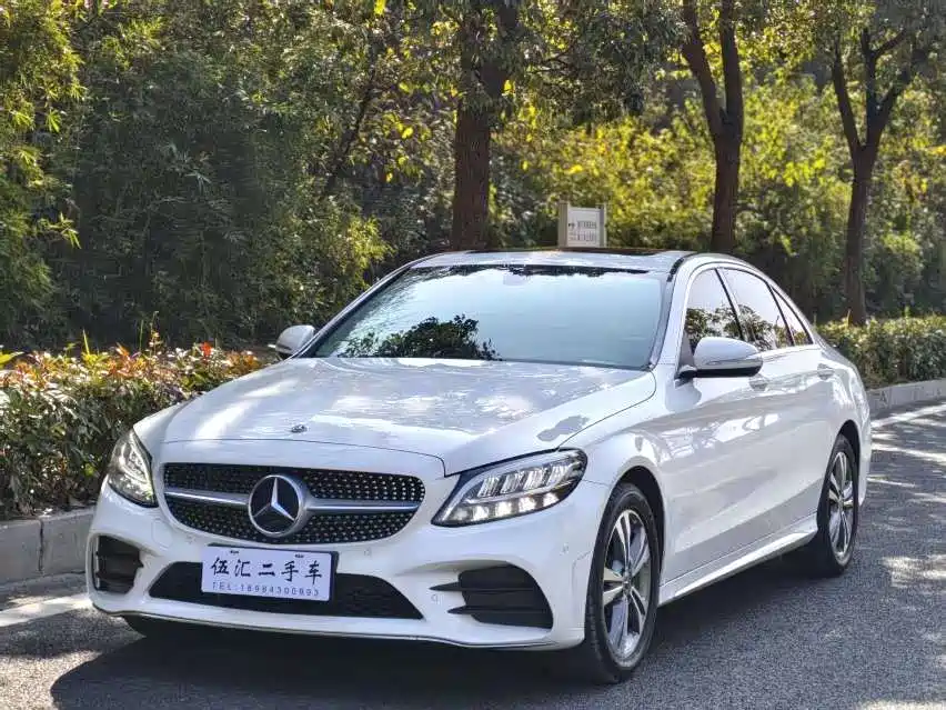 Mercedes-Benz C-Class 2019