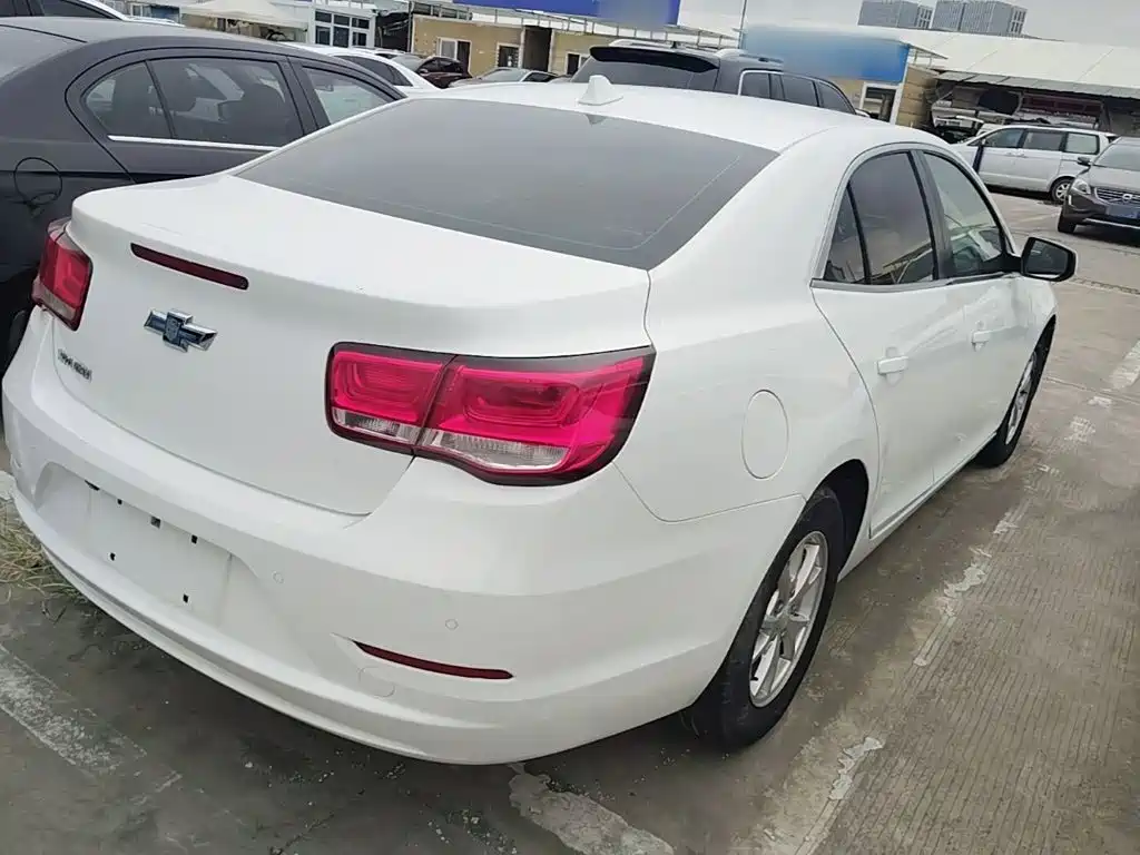 Chevrolet Malibu — миниатюра 7