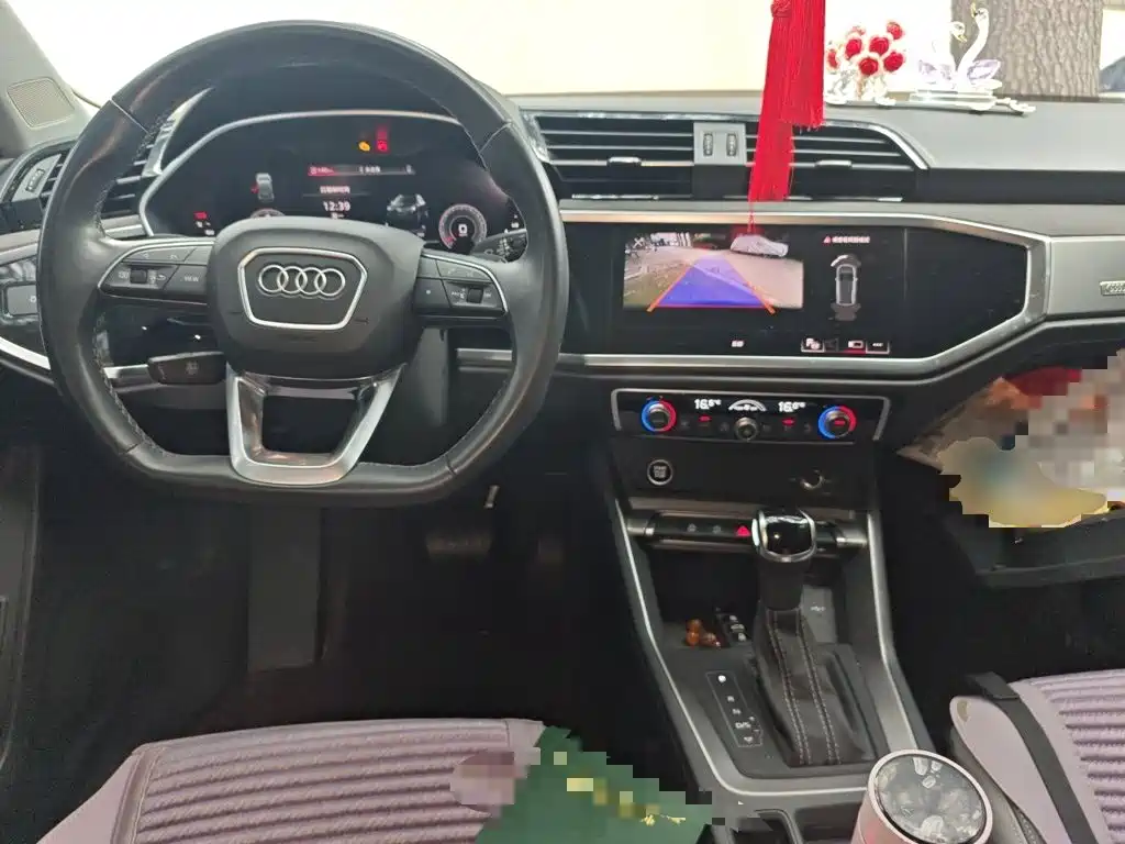 Audi Q3 — миниатюра 5