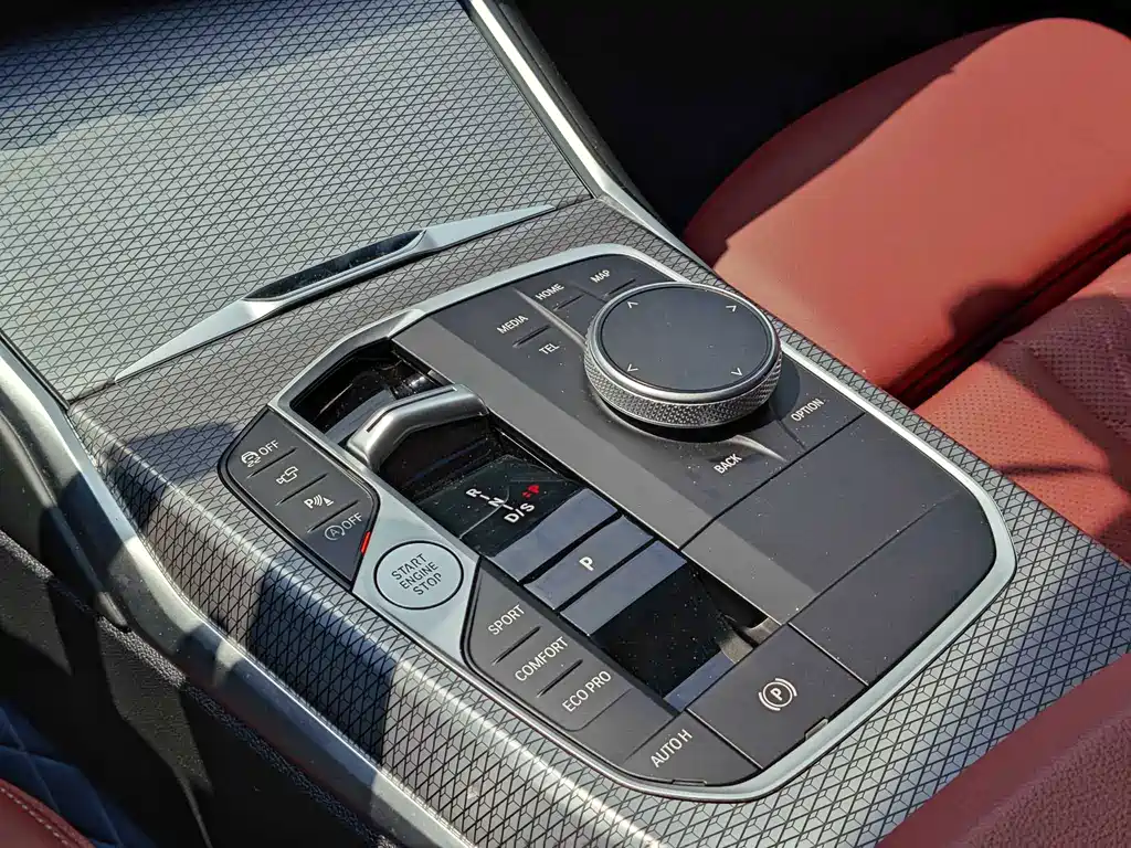 BMW 3 Series — миниатюра 16