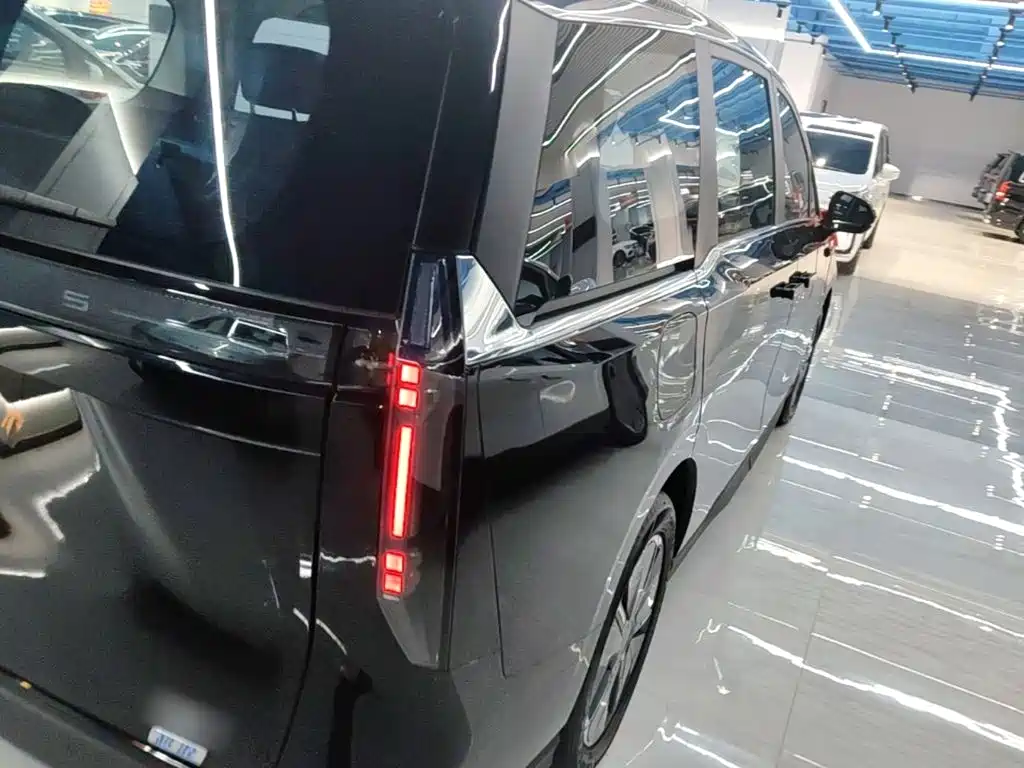 MAXUS Dajia 7 — миниатюра 8