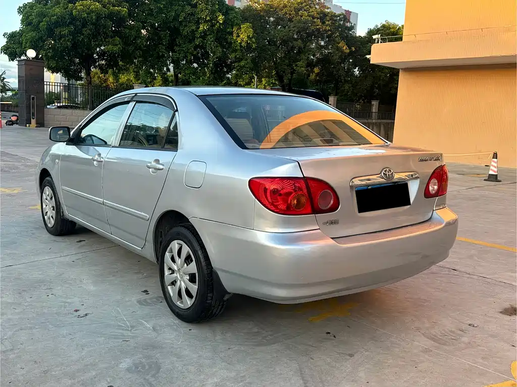 Toyota Corolla — миниатюра 9