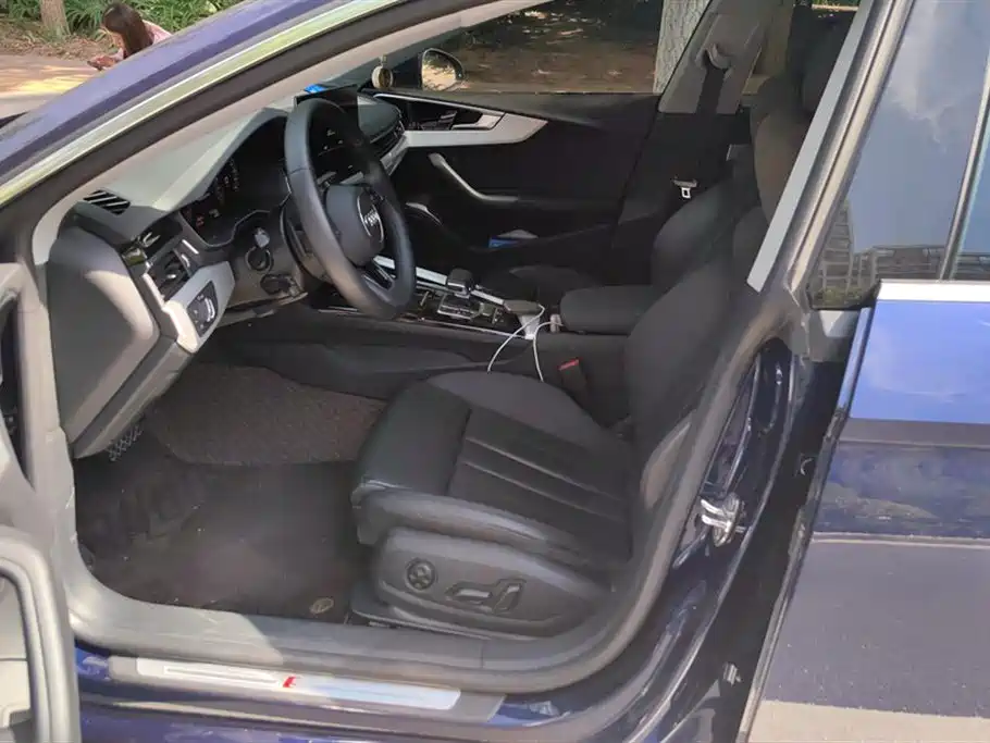 Audi A5 2023 Sportback 40 TFSI quattro Luxury