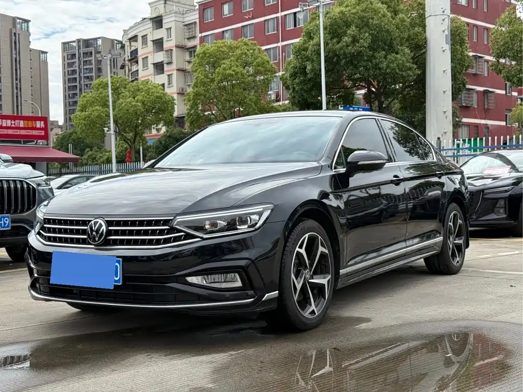 Volkswagen Magotan 2023