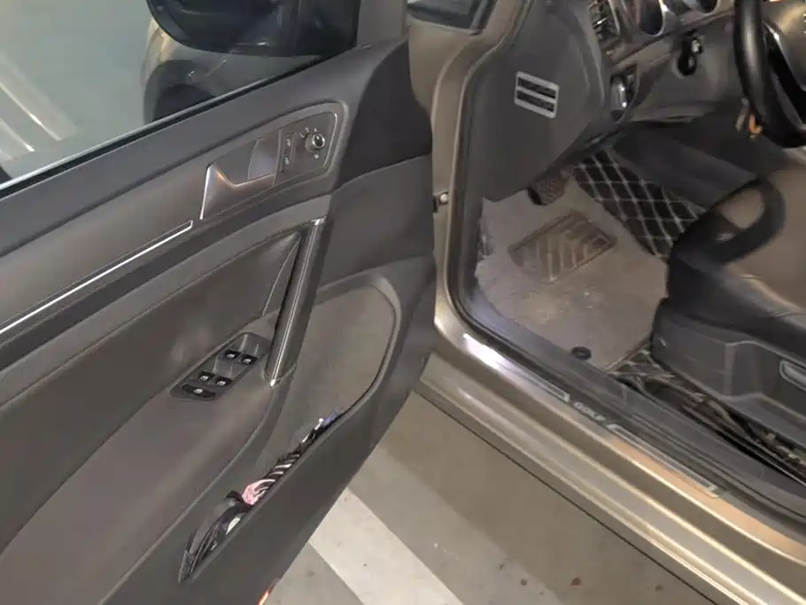 Volkswagen Golf — миниатюра 7