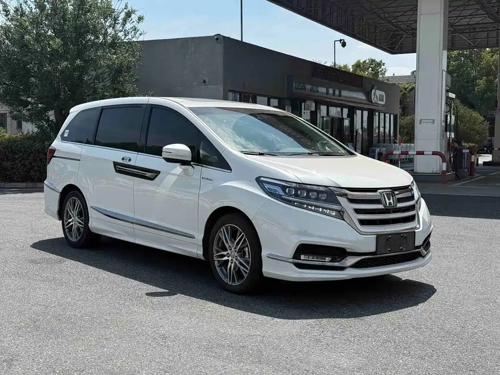 Honda Elysion — миниатюра 3