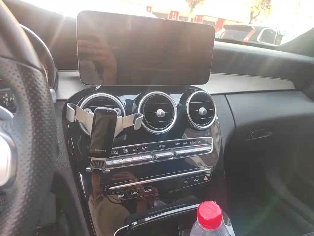 Mercedes-Benz C-Class — миниатюра 14