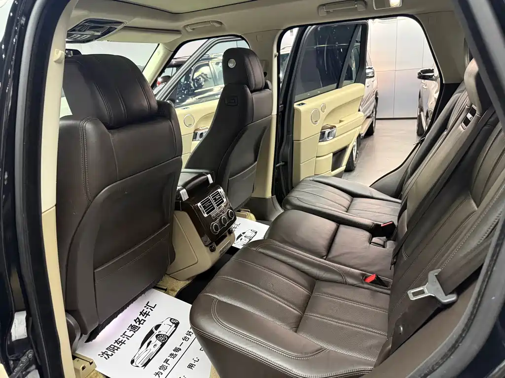 Land Rover Range Rover — миниатюра 18