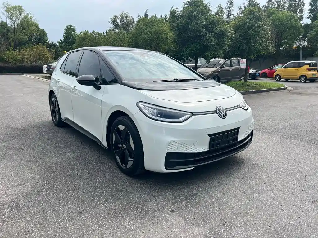 Volkswagen ID.3 — миниатюра 2